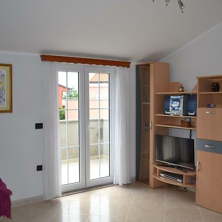 Apartman Ika Umag Exterior foto